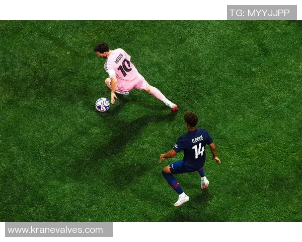 西甲激战巴黎圣日耳曼大胜利物浦红牌事件引发全场热议